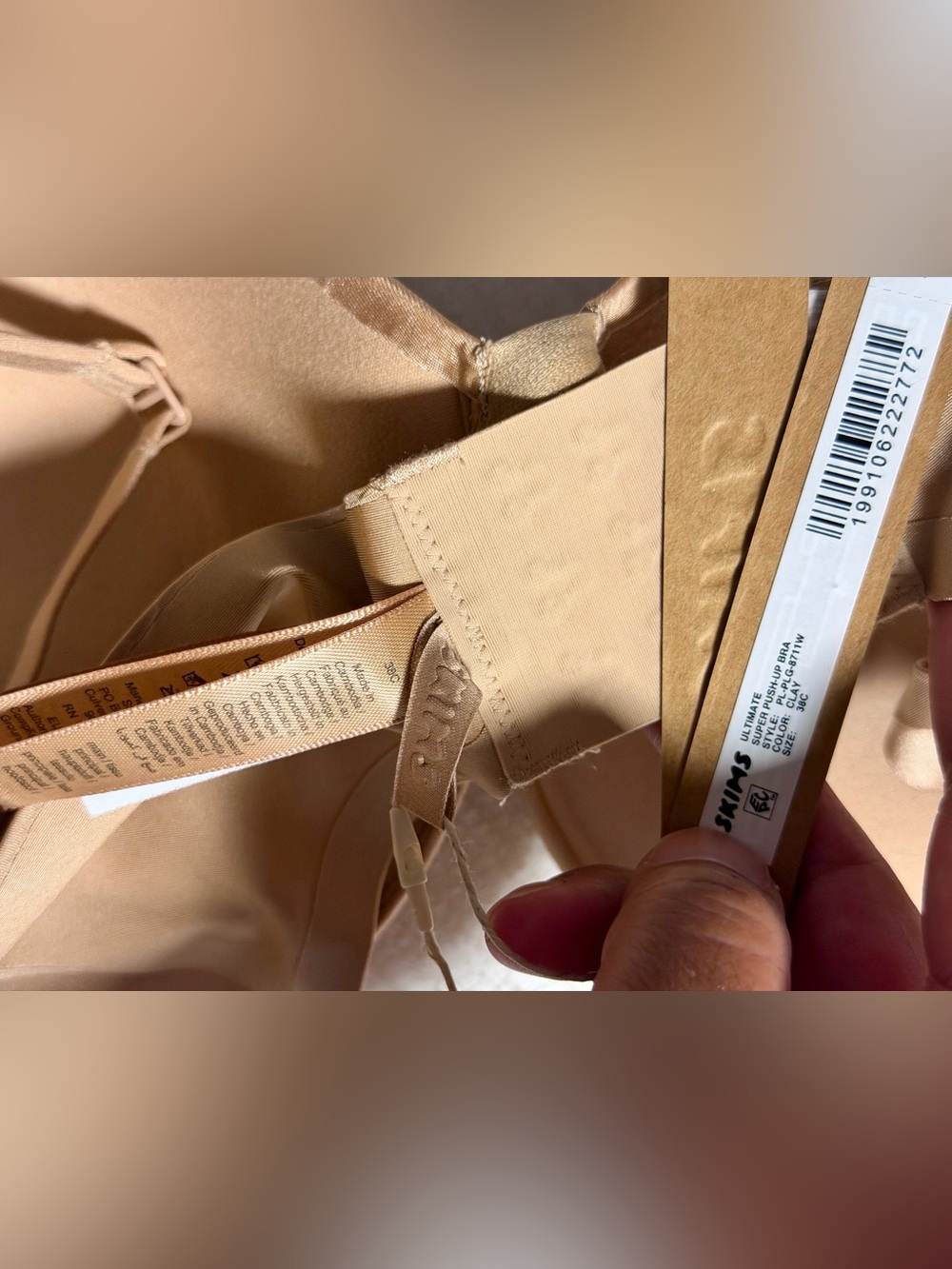 NWT SKIMS Push Up Bra - 38C - Picture 6 of 6